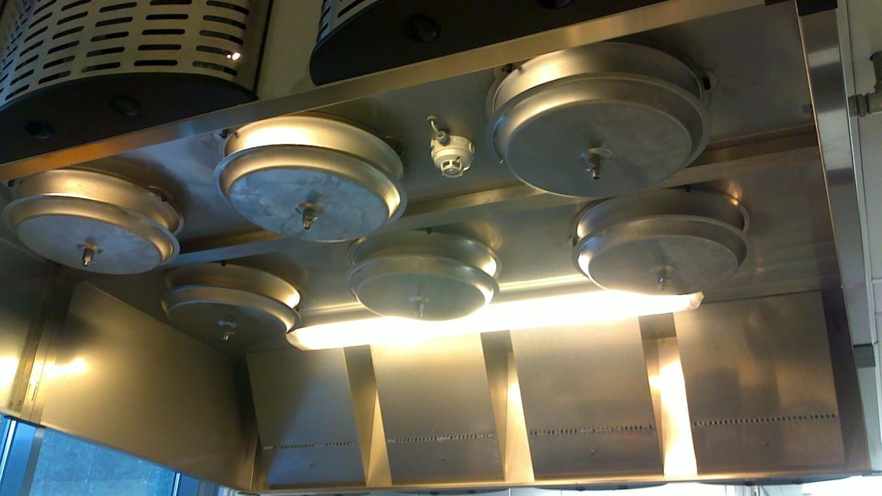 Where Should a Kitchen Extractor Duct Run?